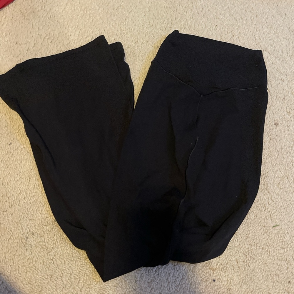 Black Aerie flair leggings